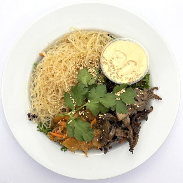 Asiatisk nudelsallad med misomarinerad svamp 1 port